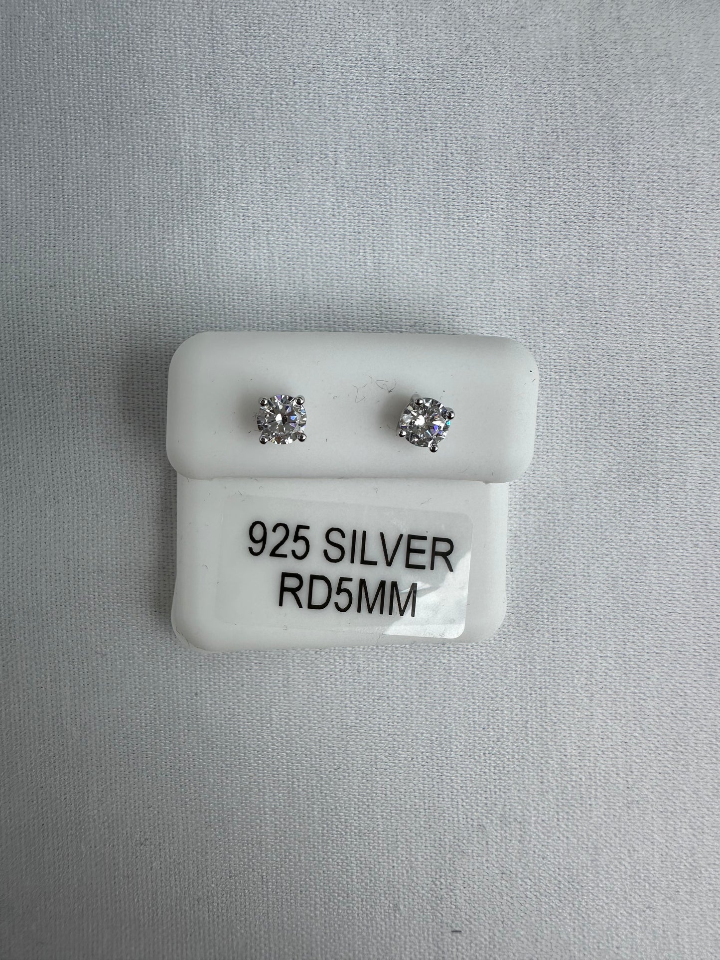 Silver Round Studs