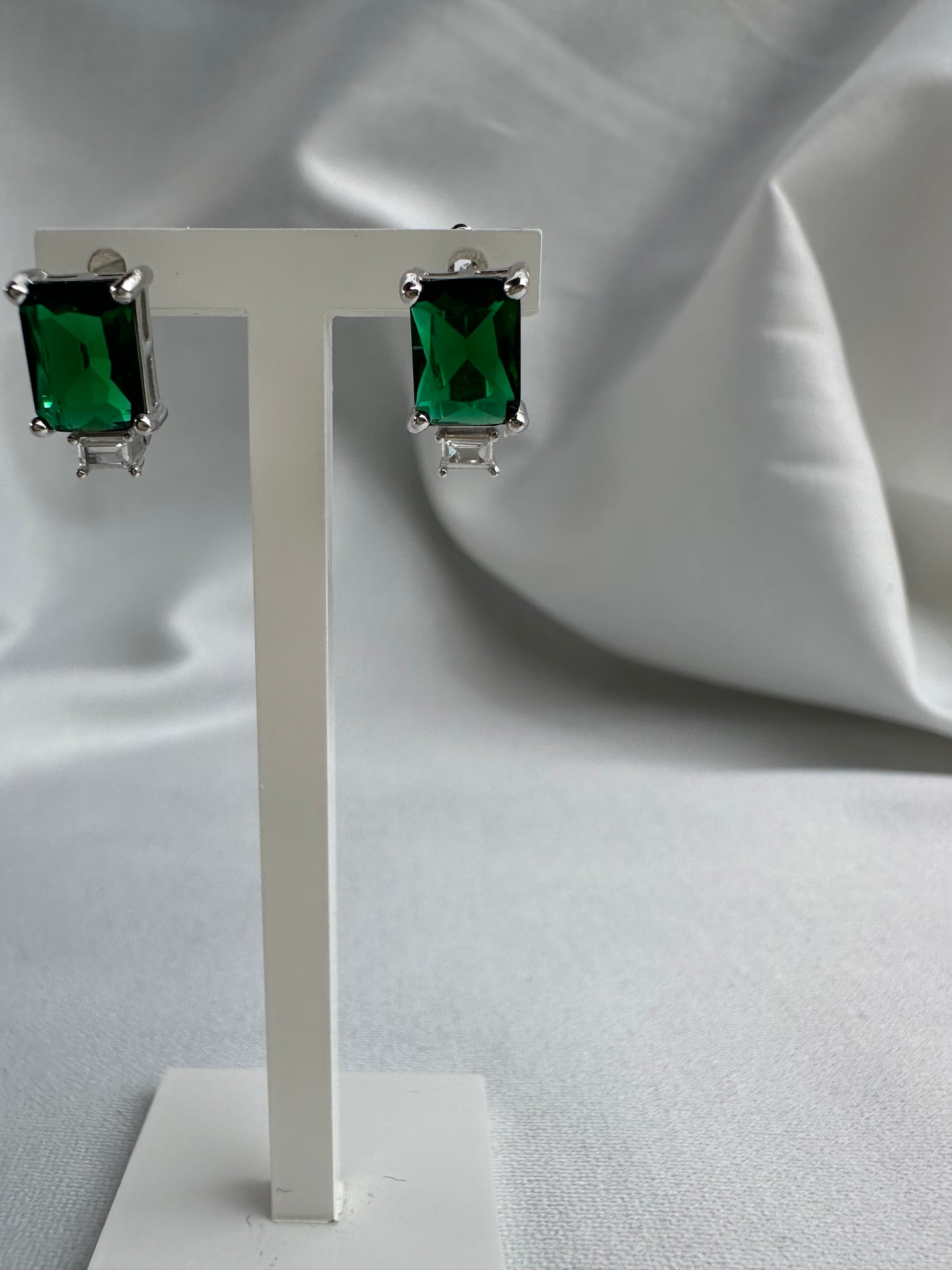 Silver Green Earrings