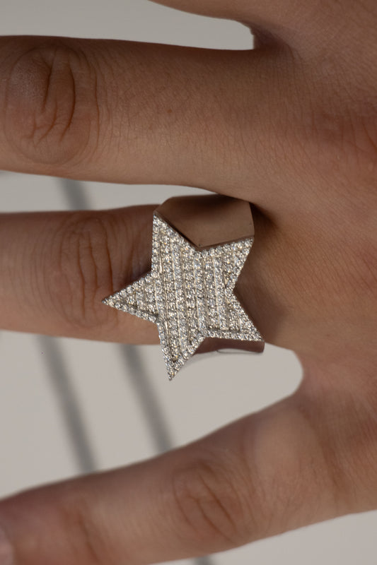 Silver Star Ring Moissanites