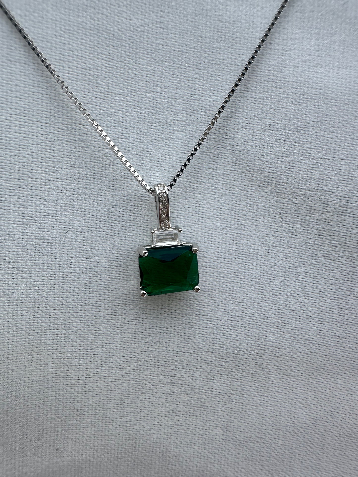 Silver Green necklace